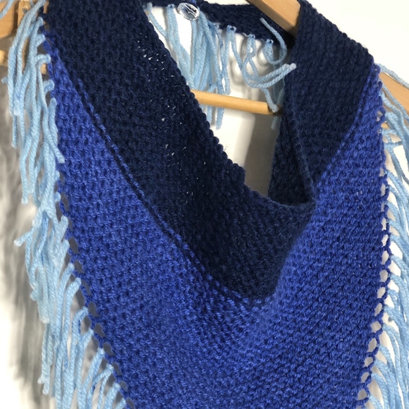 Simply Hand Knit~Triangle Scarf Cowl - Picture 5 of 8